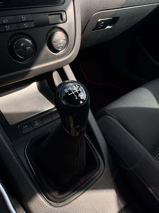 Velvet gear shift knob